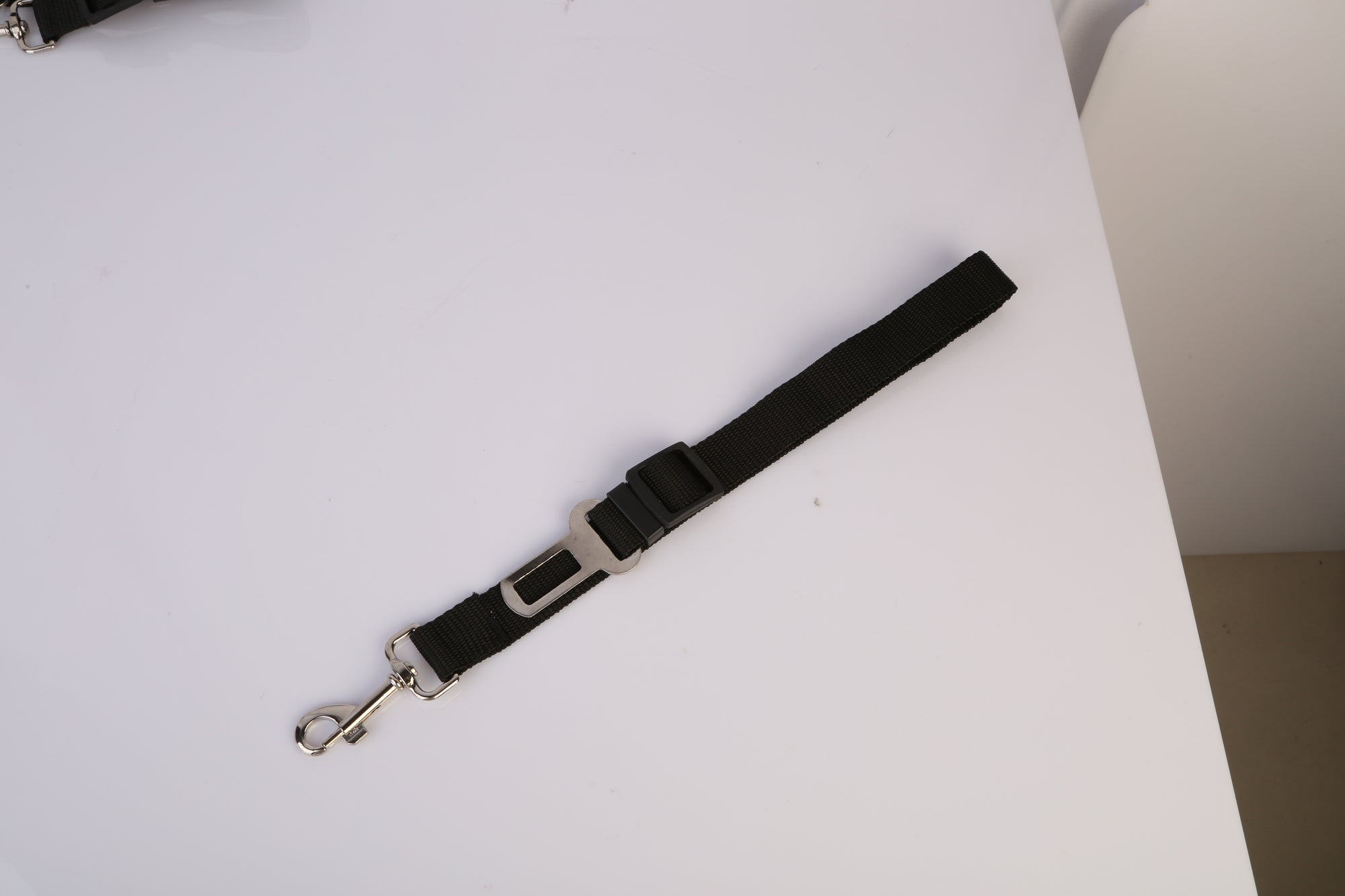 2PCS Adjustable Pet Seat Belt Harness – Dog & Cat Safety Leash for Car Travel
