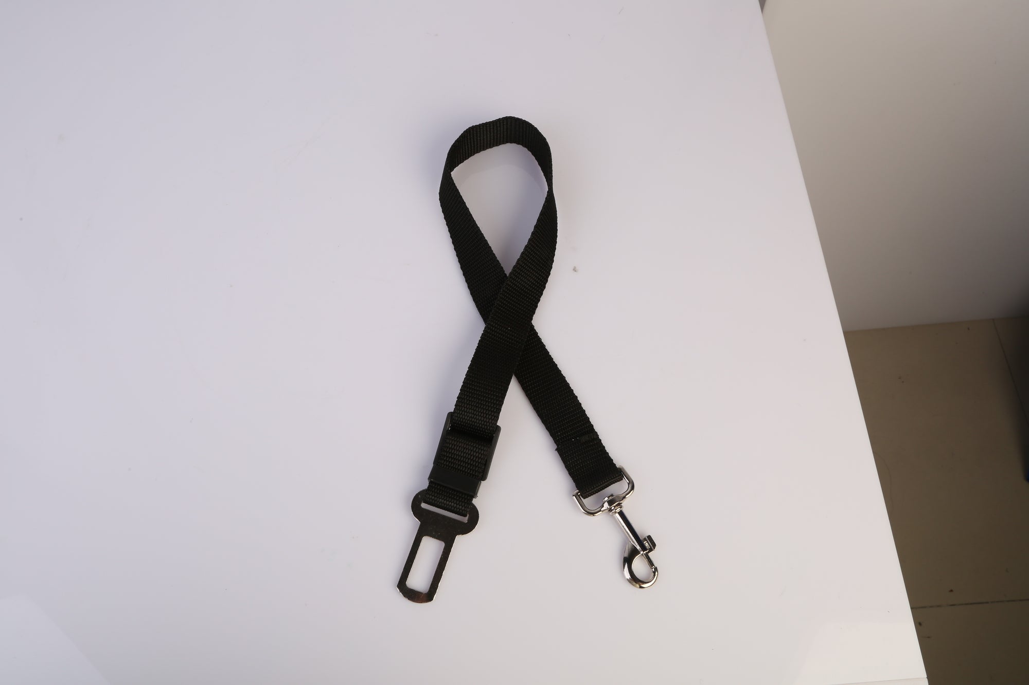 2PCS Adjustable Pet Seat Belt Harness – Dog & Cat Safety Leash for Car Travel