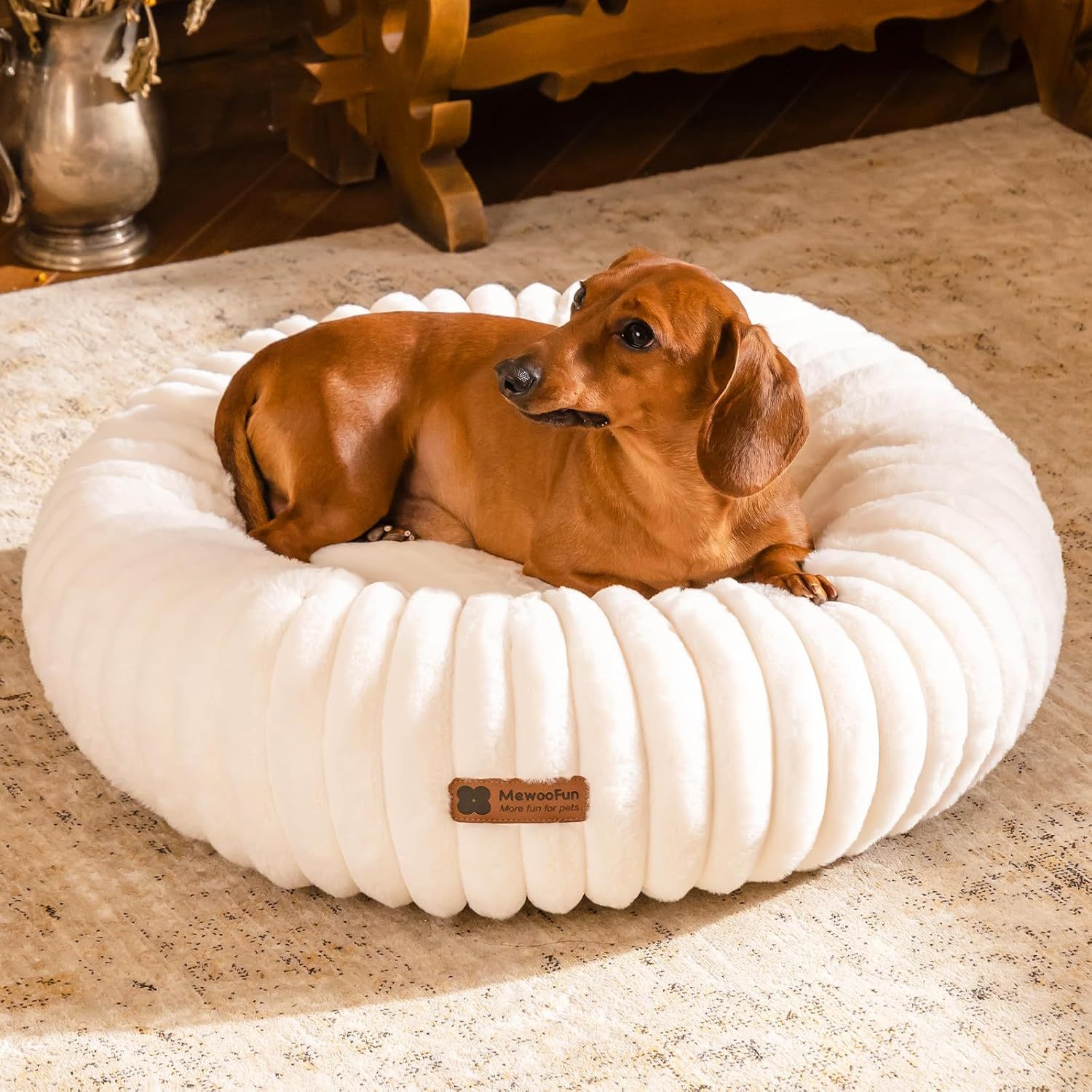 PawHaven™ Calming Donut Bed – Luxury Fluffy, Washable & Non-Slip Comfort for Dogs & Cats